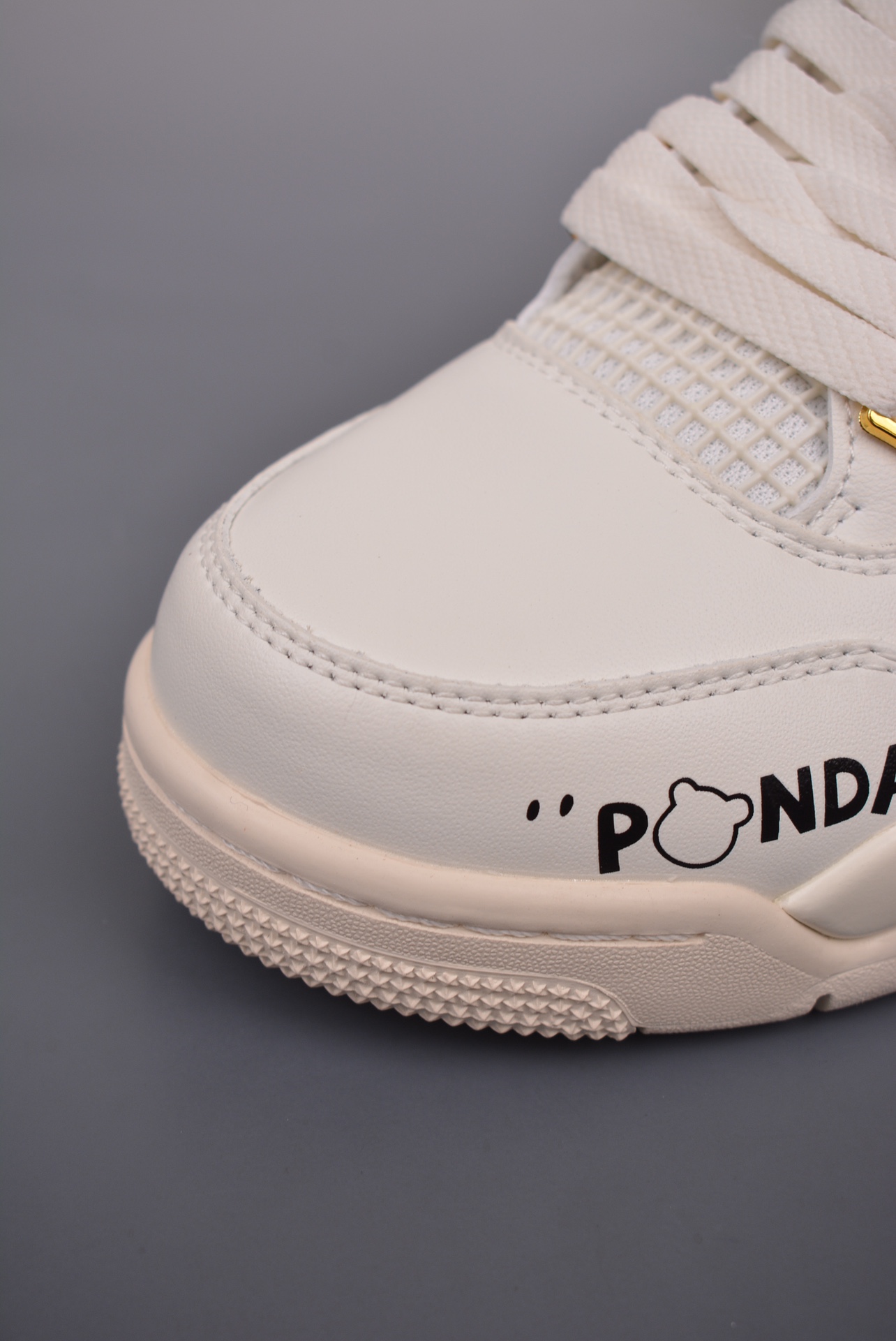 Air Jordan 4 OG Sail Metallic Gold Panda AQ9129-170