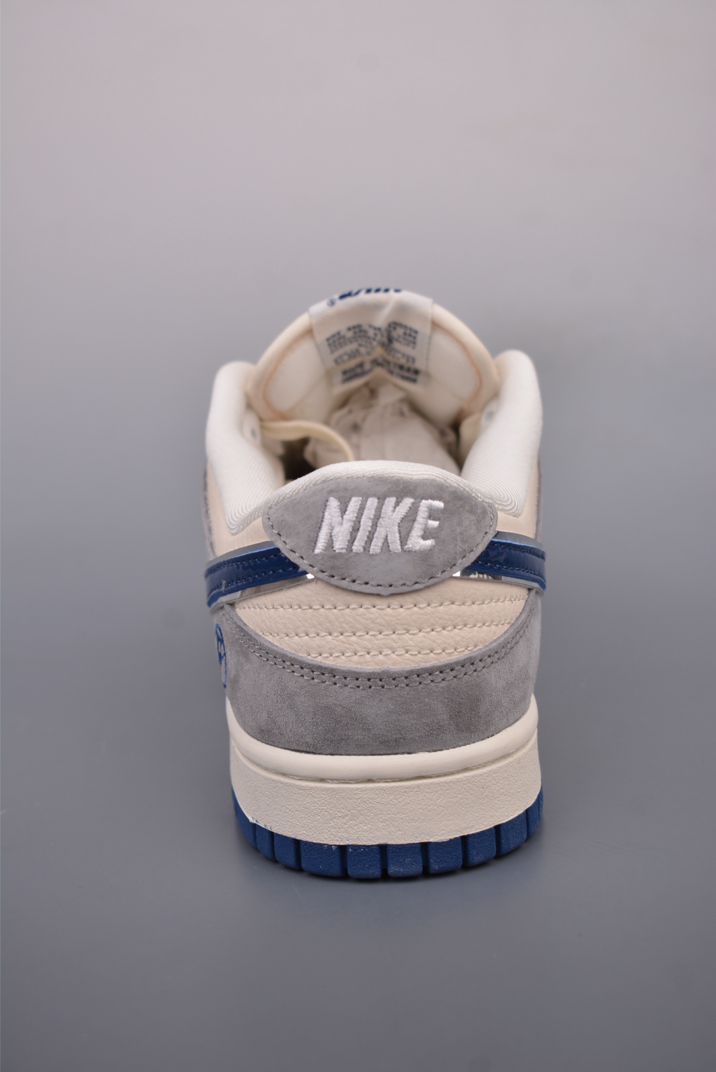 Fragment Design x Nike SB Dunk Low Dark Grey Off-White Indigo KK1688-089