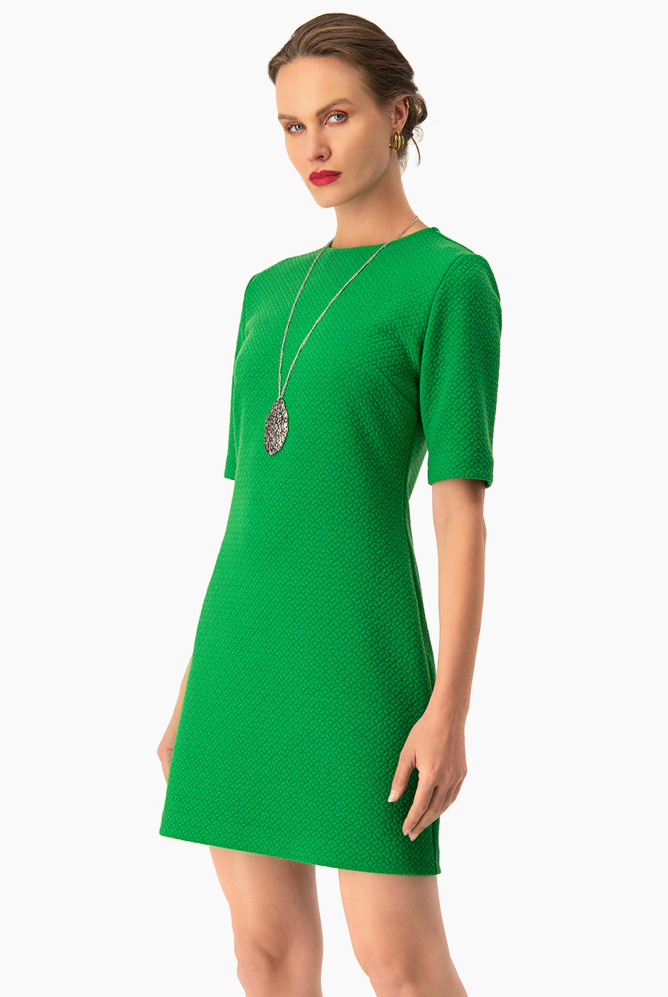 Vestido verde liso de manga corta