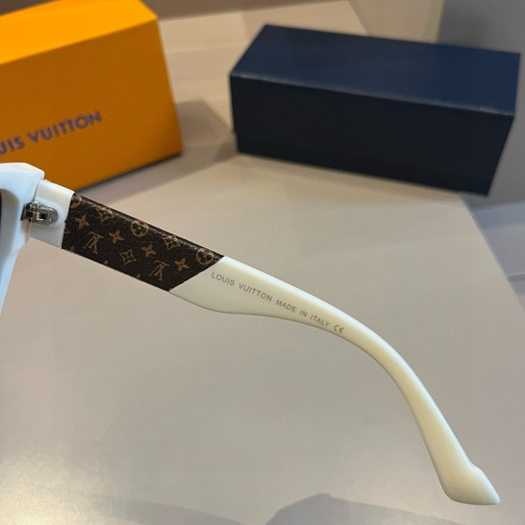 Louis Vuitton Square Frame Sunglasses