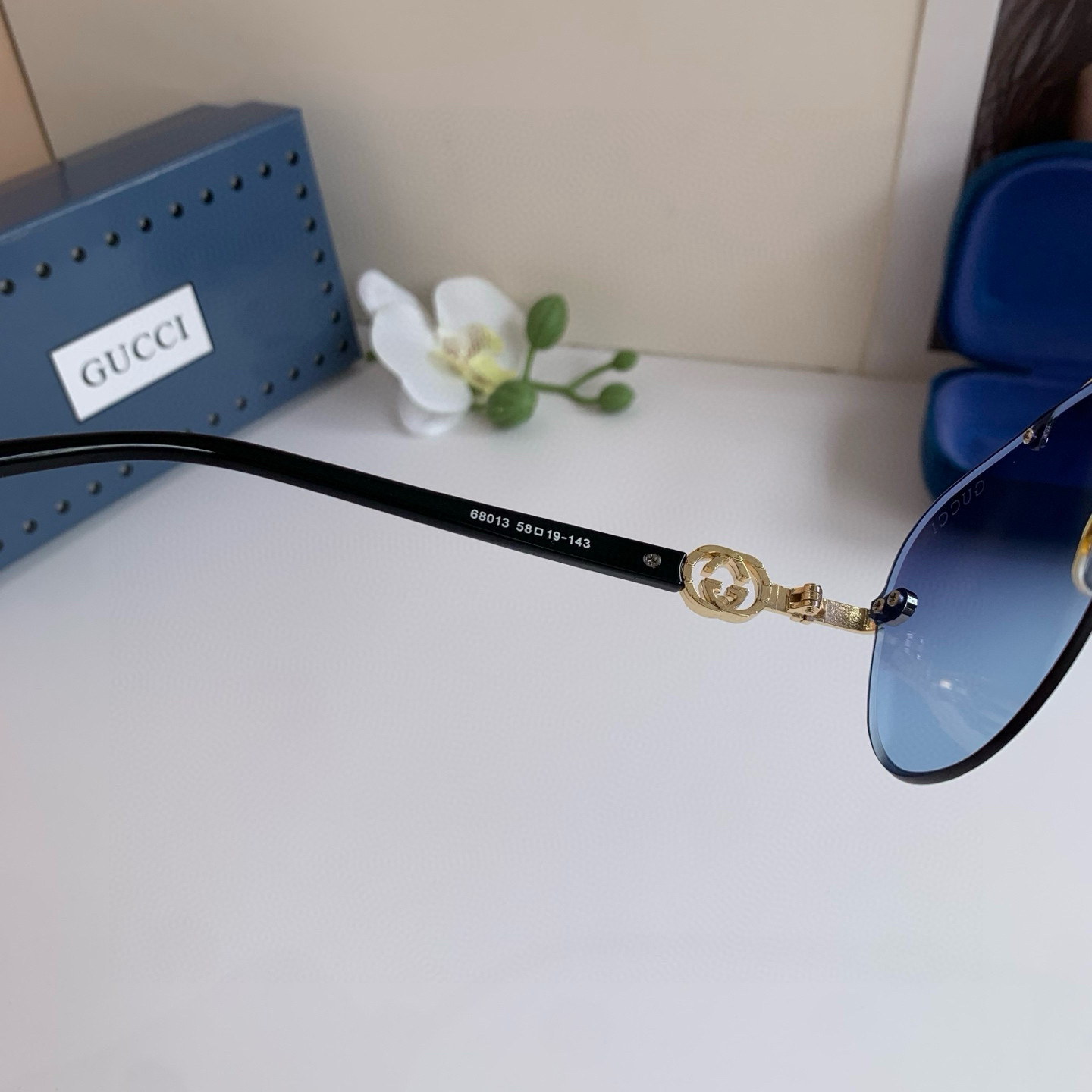 Gucci rimless sunglasses
