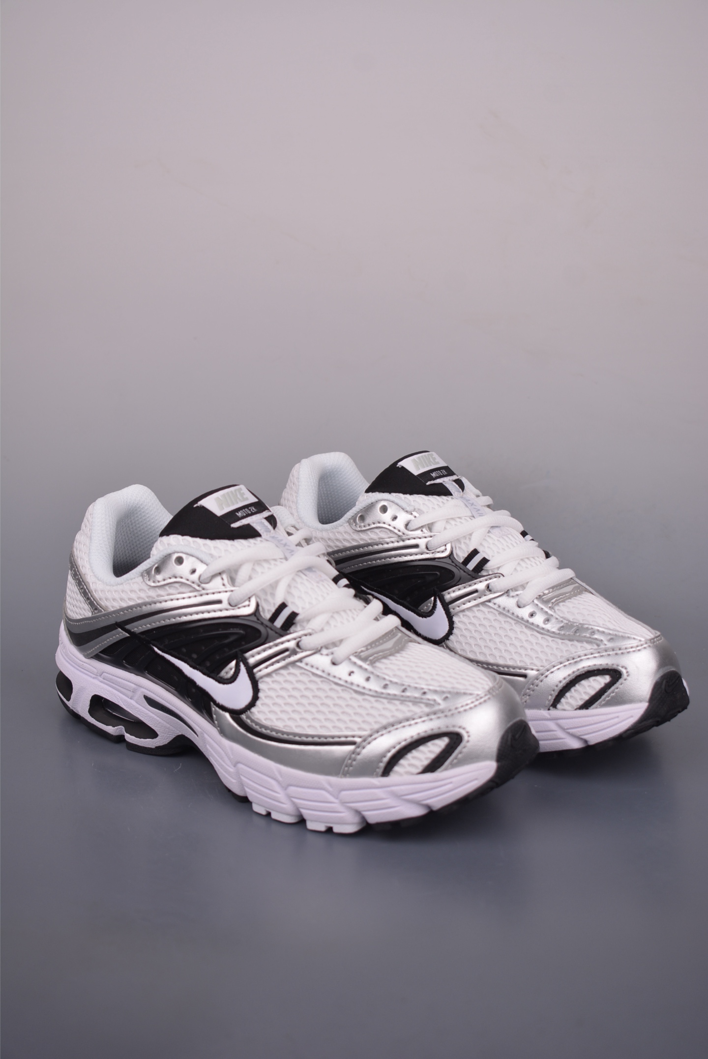 Nike Air Max Moto 2K 