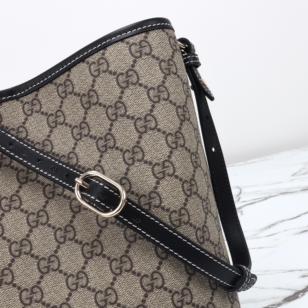 Gucci GG Emblem Medium Bucket Bag 815103 FAD6L 9741