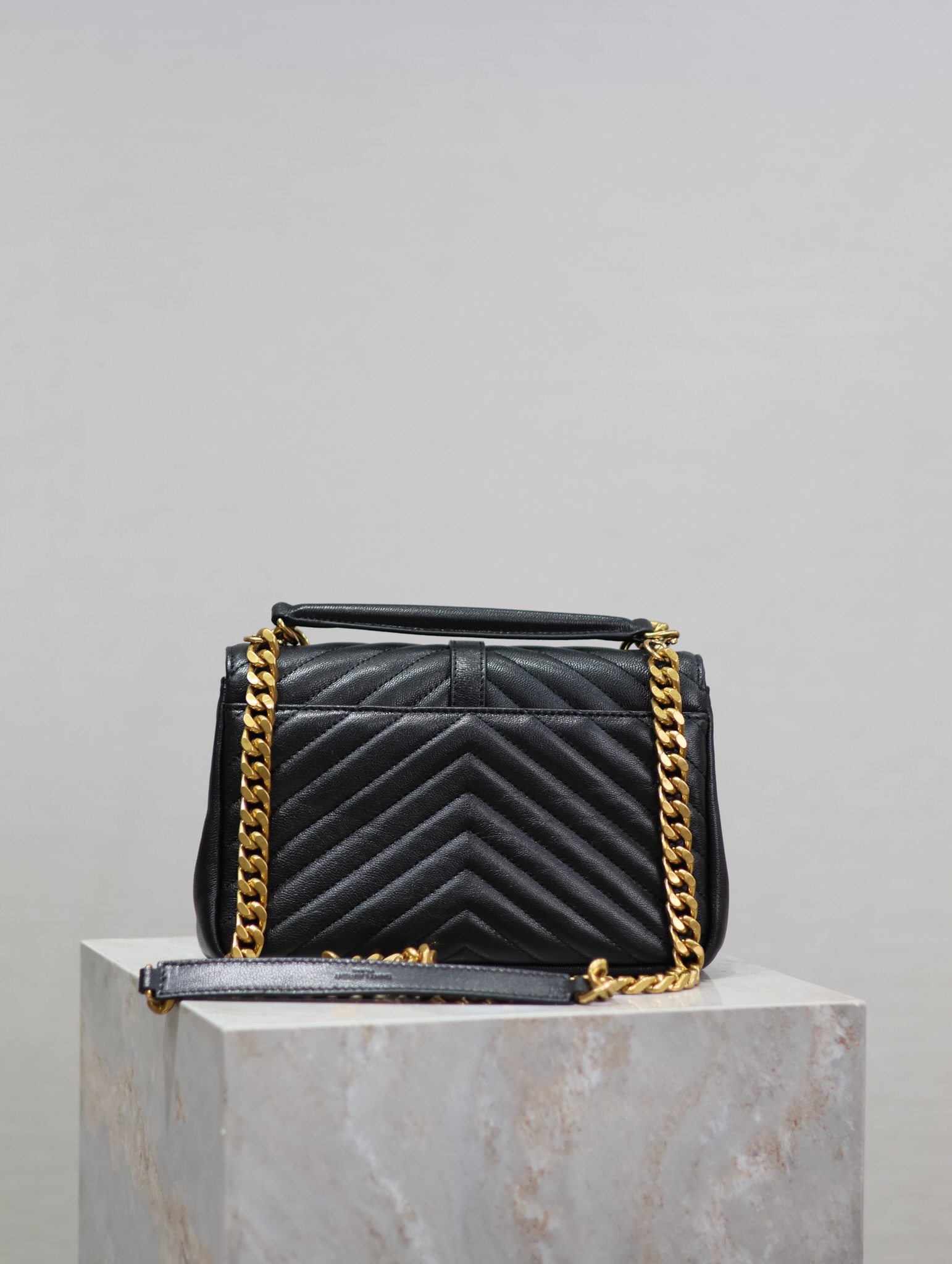 Yves Saint Laurent Monogram college messenger bag 392737