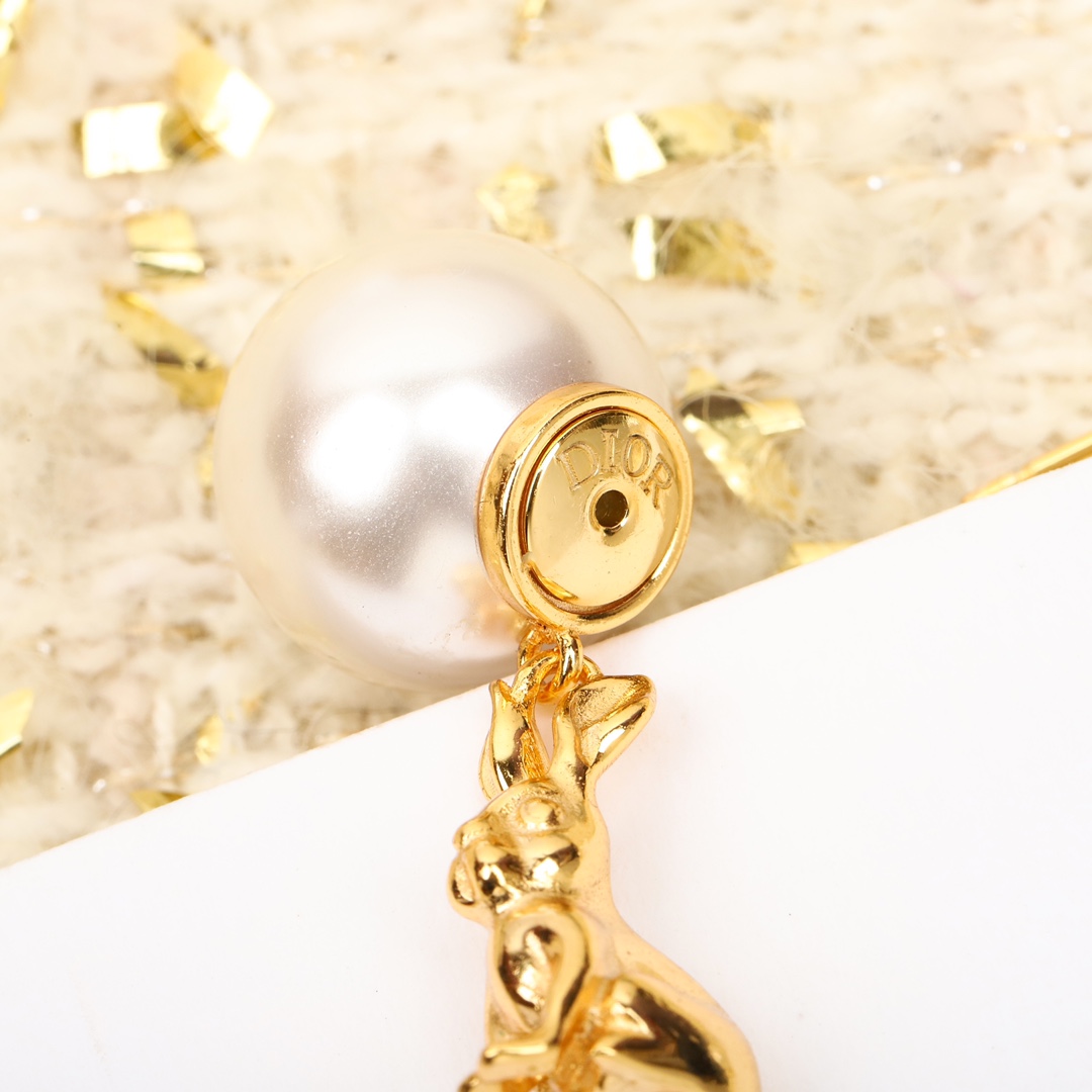 Dior limited edition rabbit earrings