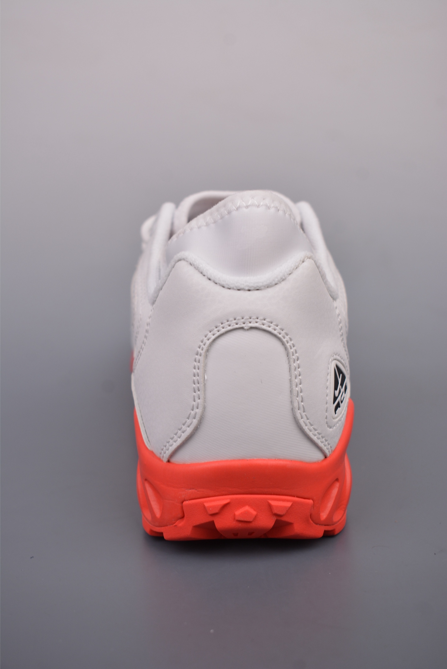 Nike ACG Air Exploraid White Orange FJ1920-101
