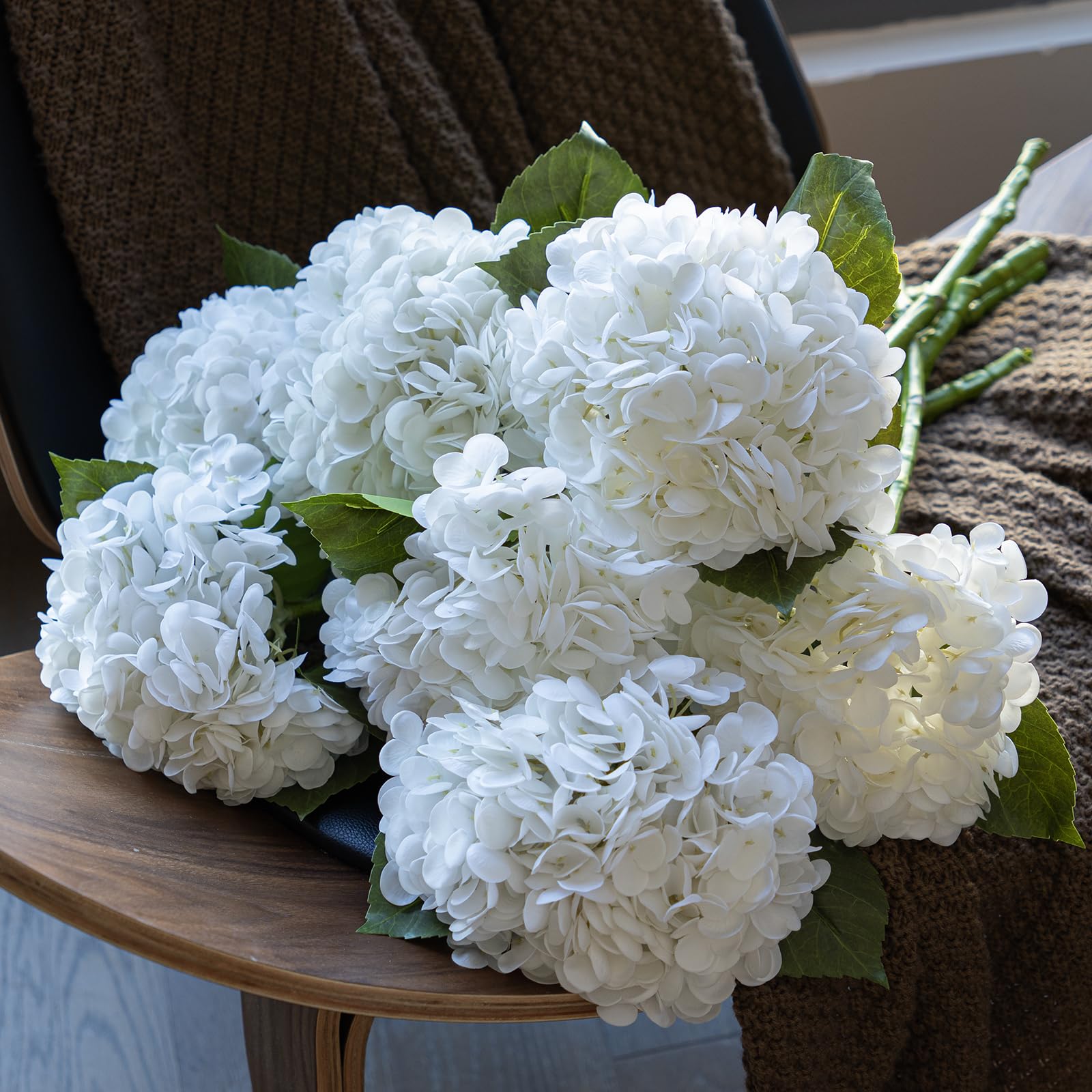 22 inch Lifelike Artificial Hydrangeas - UV resistant, Waterproof，Windproof