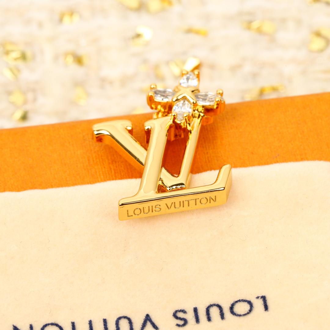 Louis Vuitton Floral Diamond Necklace