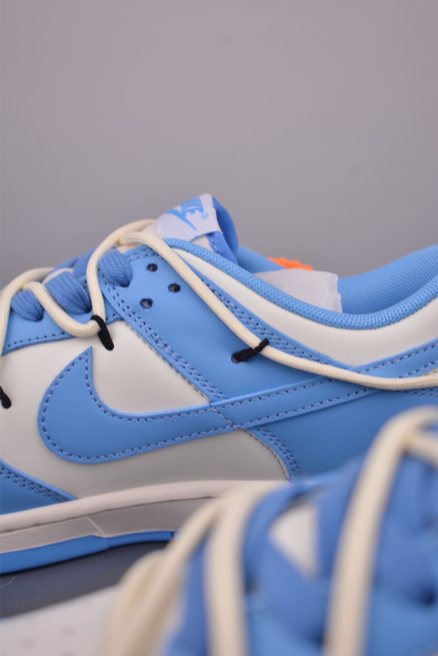 Nike SB Dunk Low 