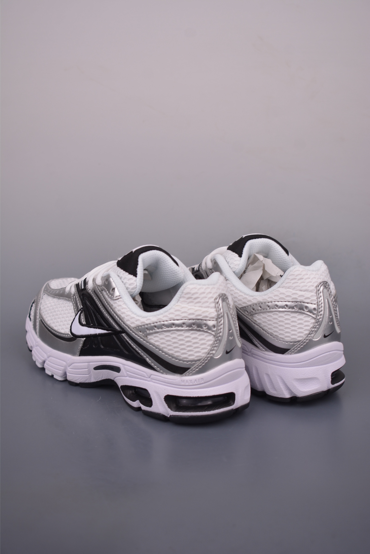Nike Air Max Moto 2K 
