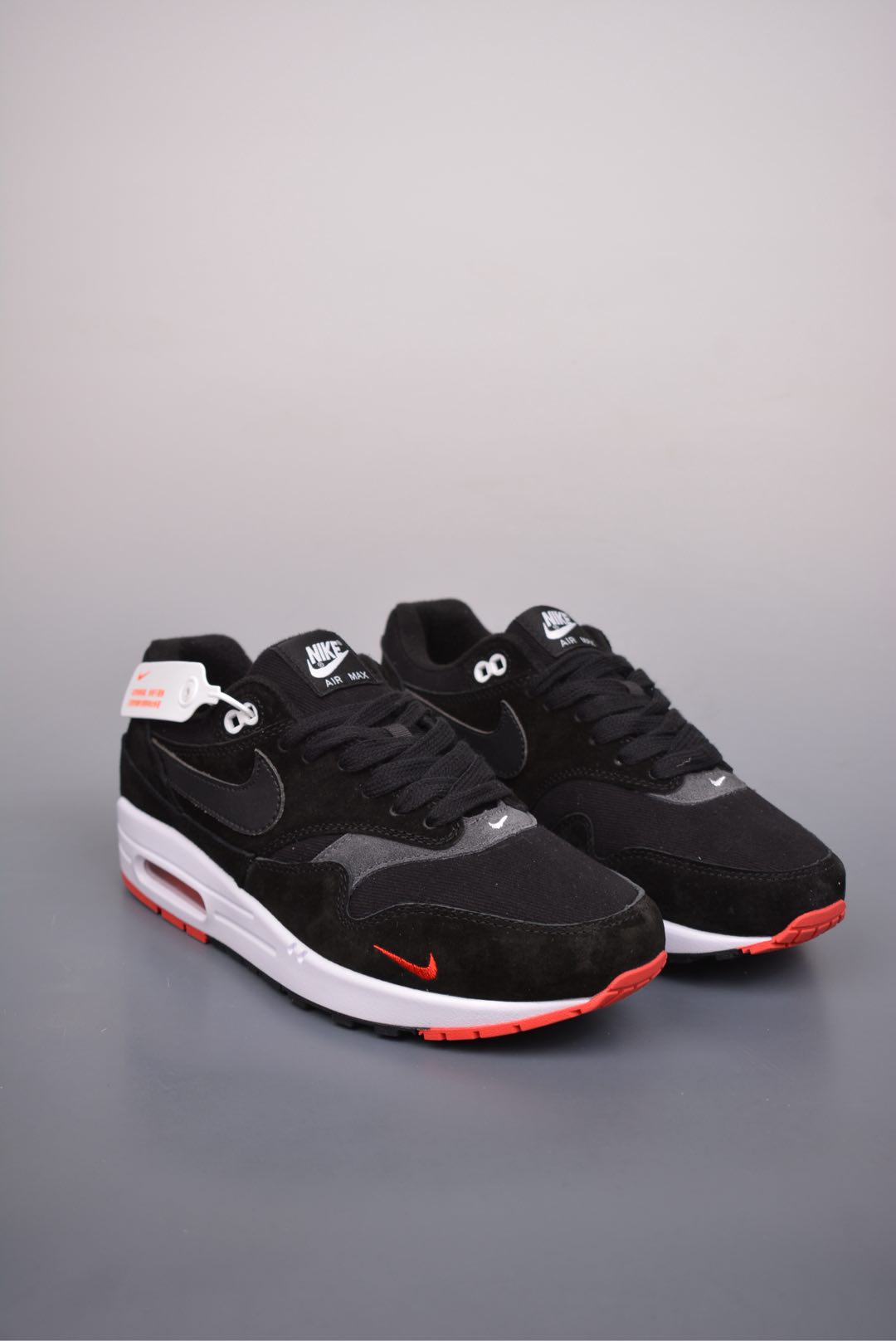 Nike Air Max 1 Premium Bred first generation series black and red bull FV6530-002