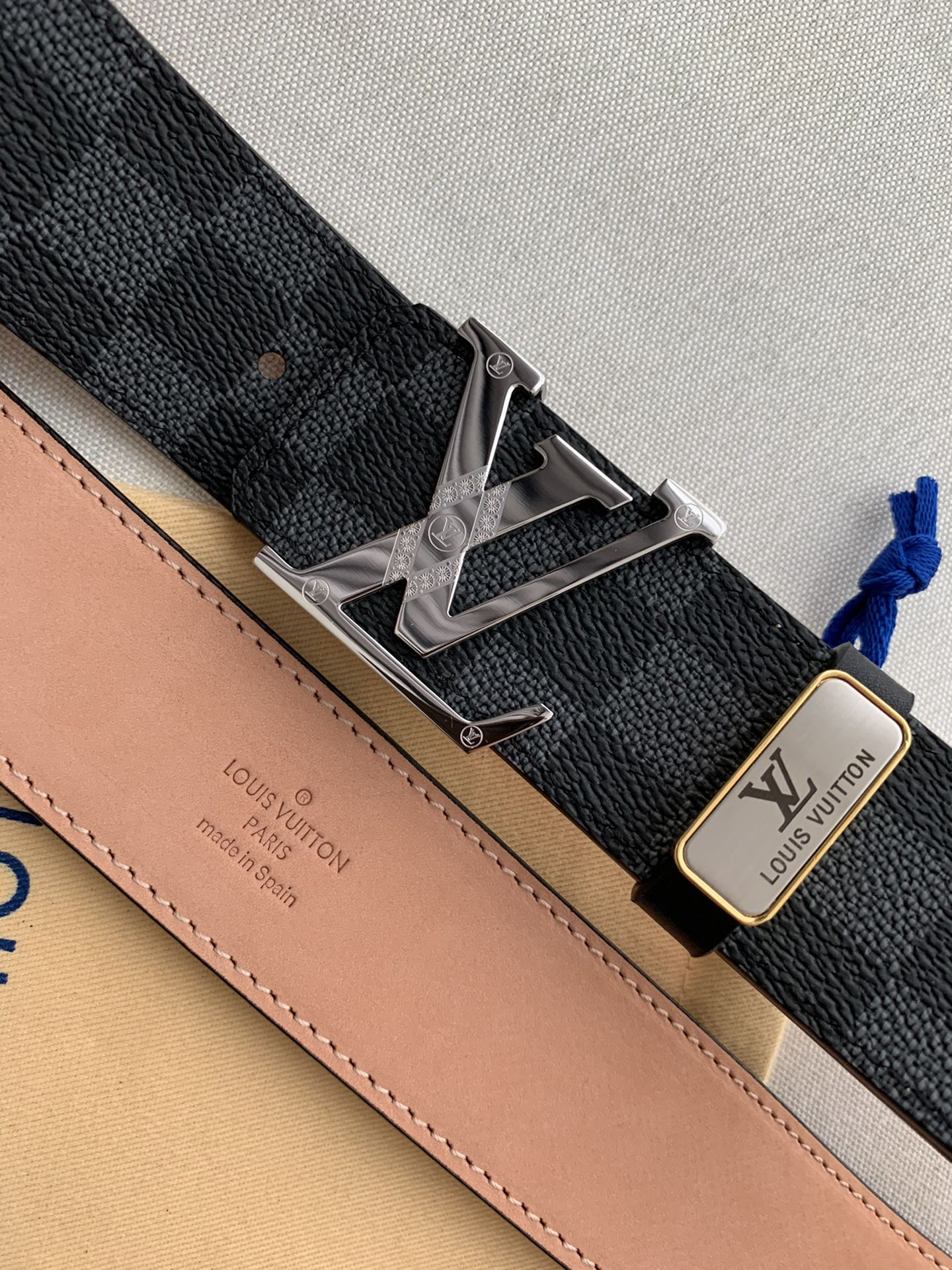 Louis Vuitton Plaid Oldskin Calfskin Men's Belt 3.8CM Width