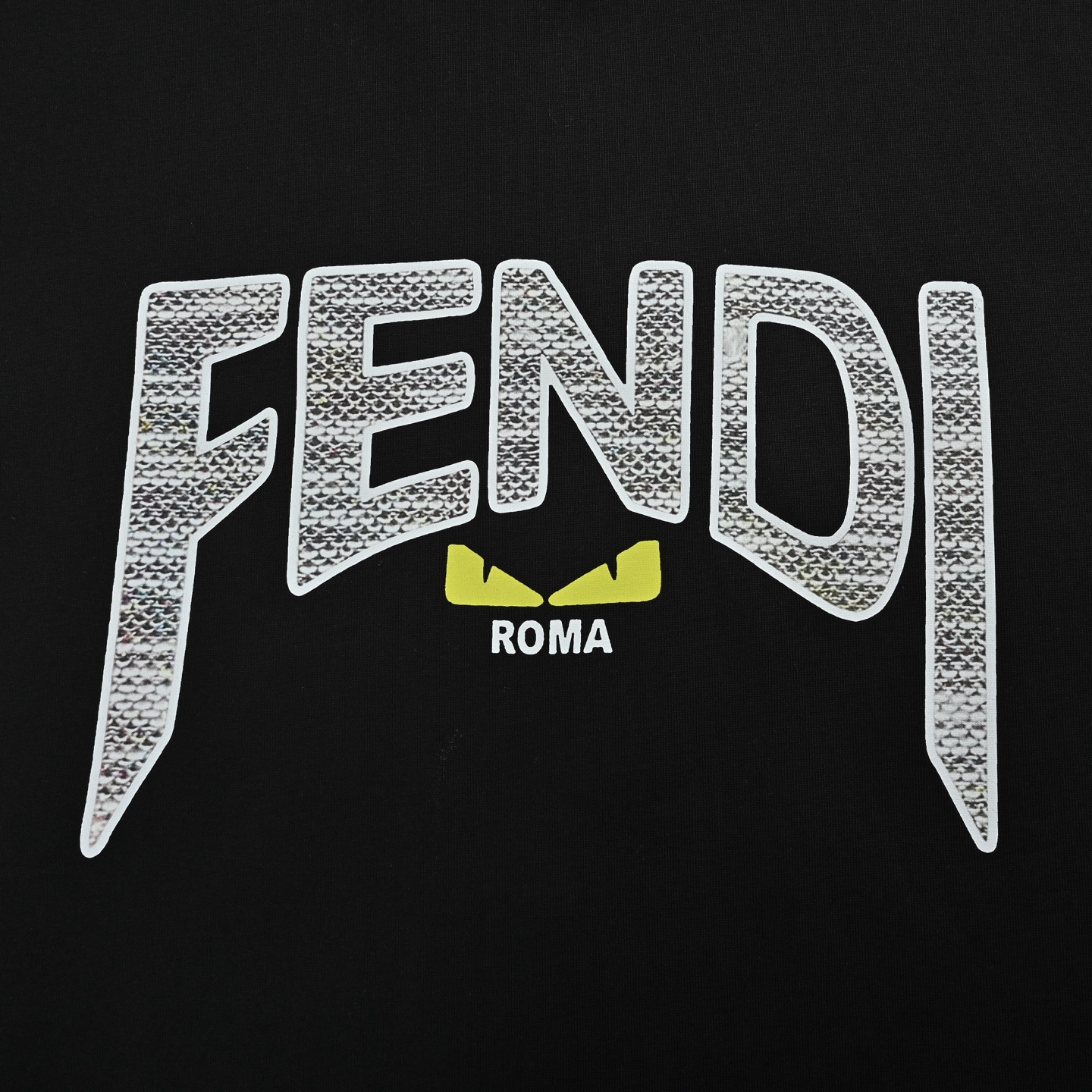 Fendi 25ss large letter logo print short sleeve