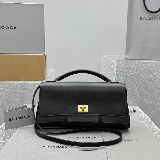 Balenciaga bel air clutch 92590