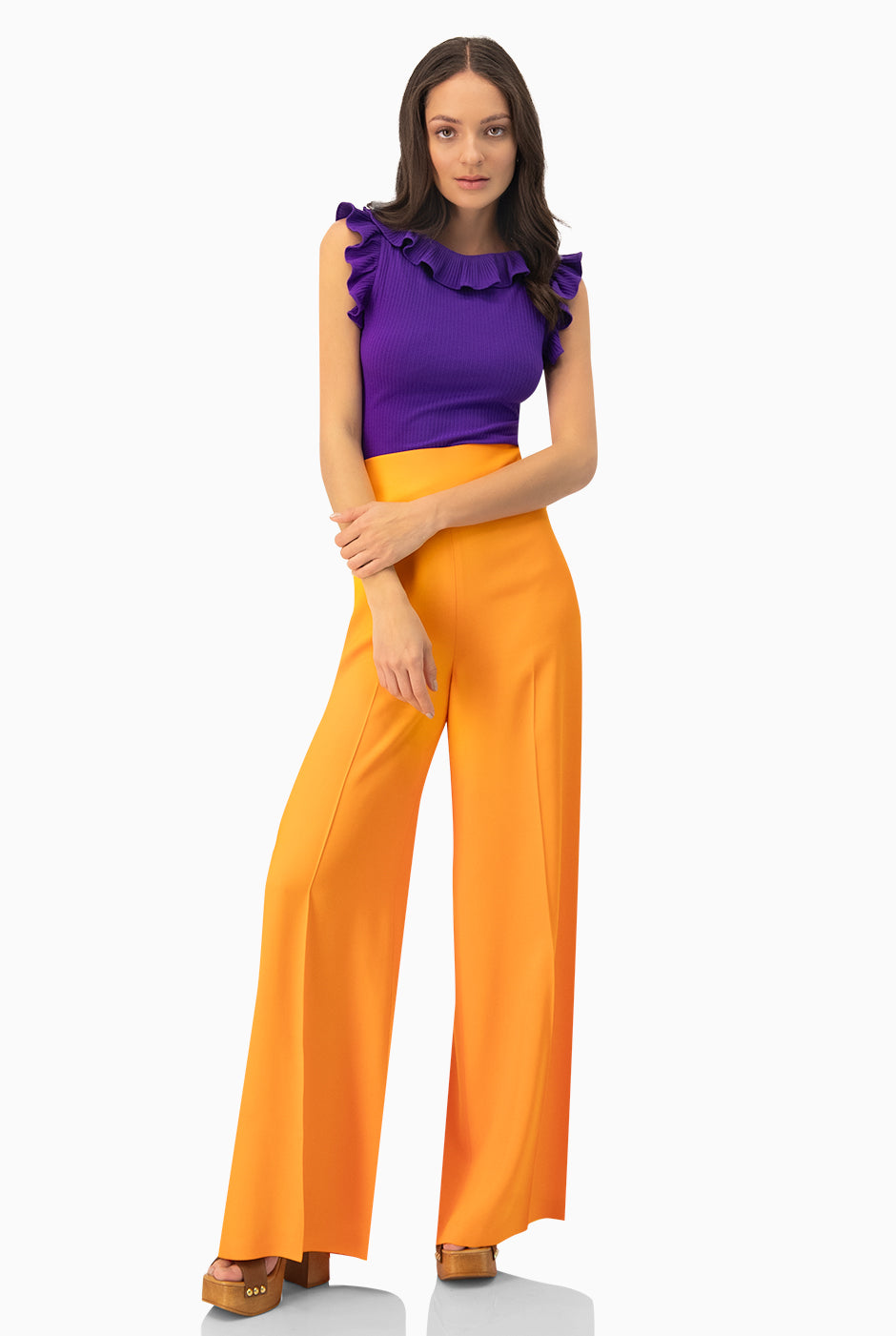 Blusa morada de escote redondo