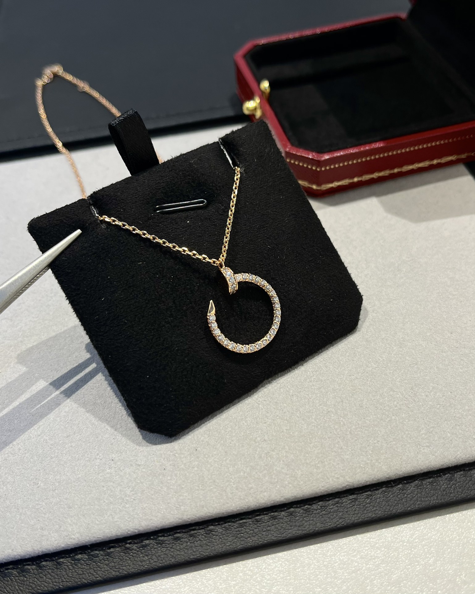 Cartier full diamond nail necklace