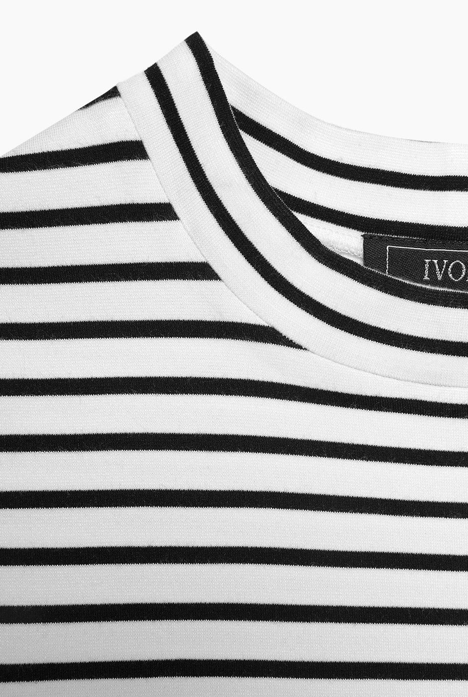 Top de cuello redondo estampado