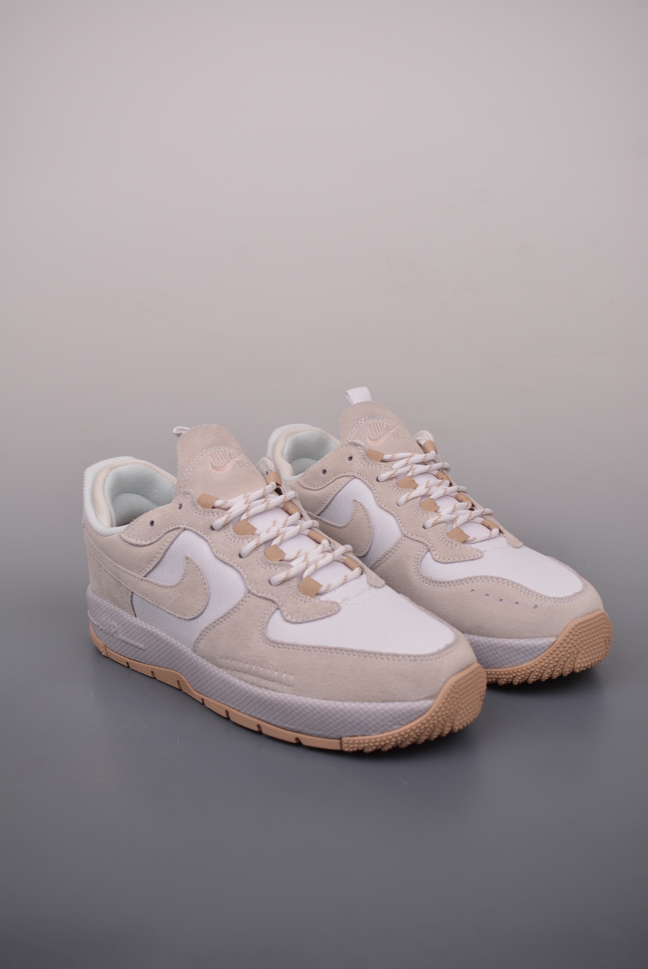 Nike WMNS Air Force 1 Wild Low White Grey