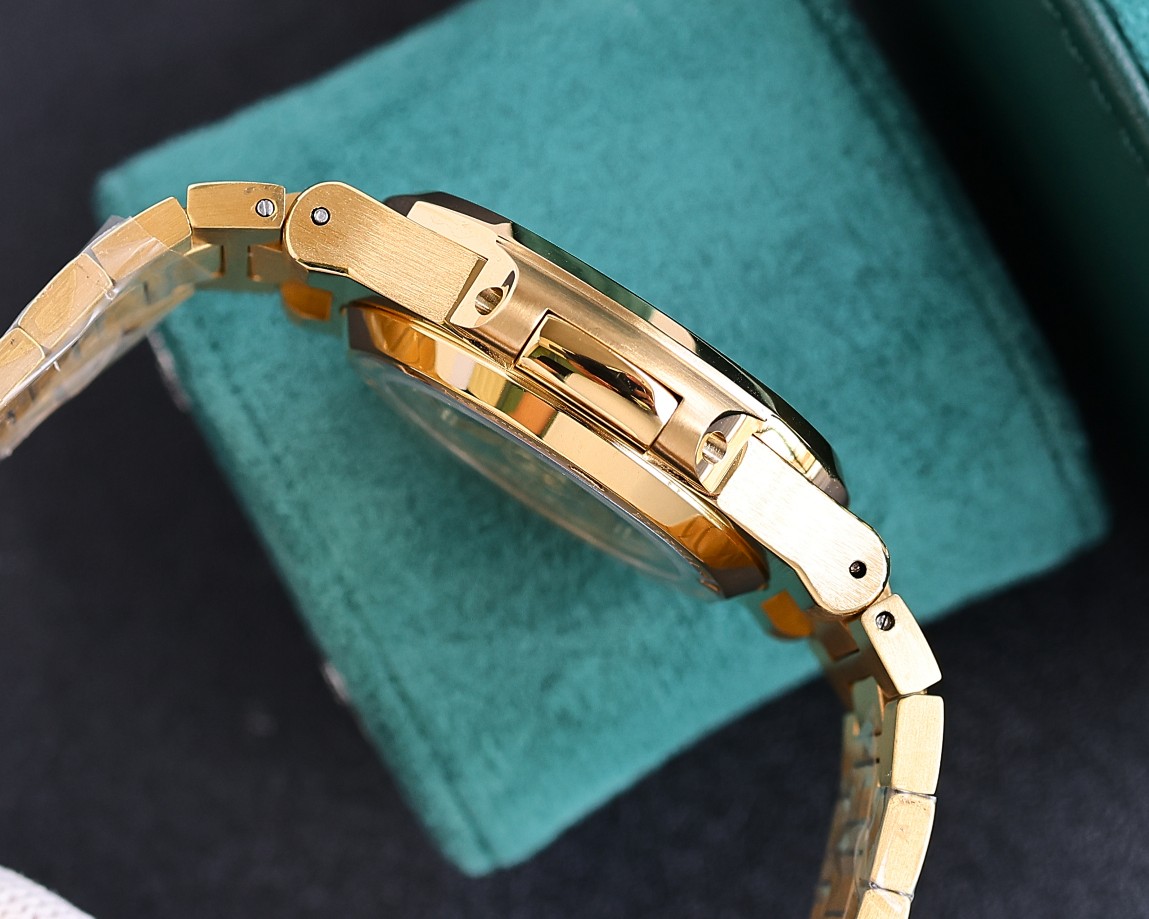 Patek Philippe Nautilus Starry Sky Edition 5711