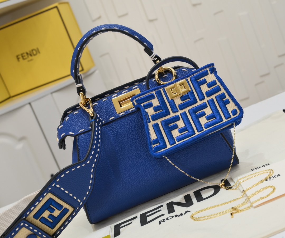 FENDI ekaboo ISeeU medium handbag 3309