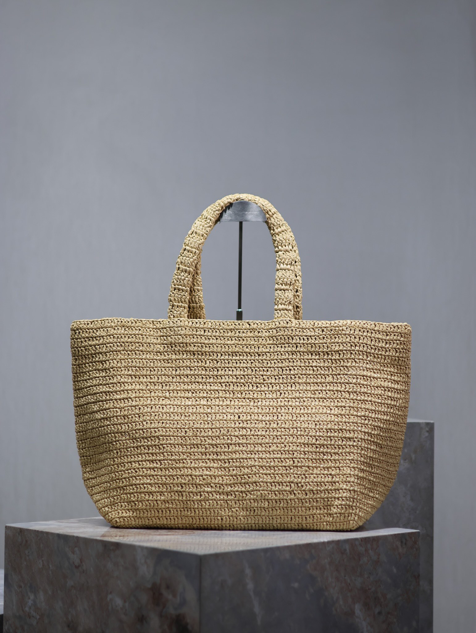 Yves Saint Laurent Woven Tote Bag 379269