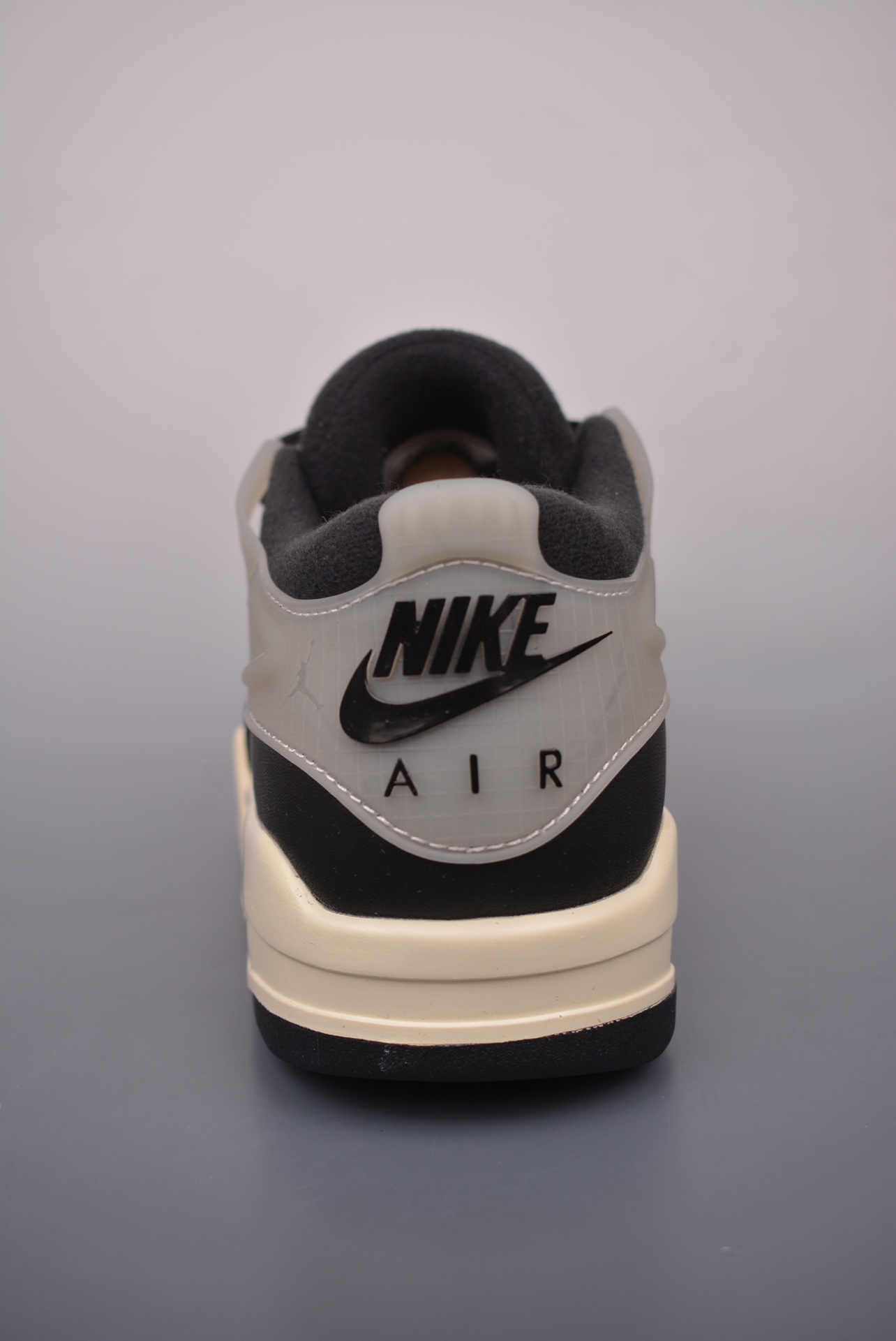 Nike Air Jordan 4 Retro RM Black Sail FQ7939-006