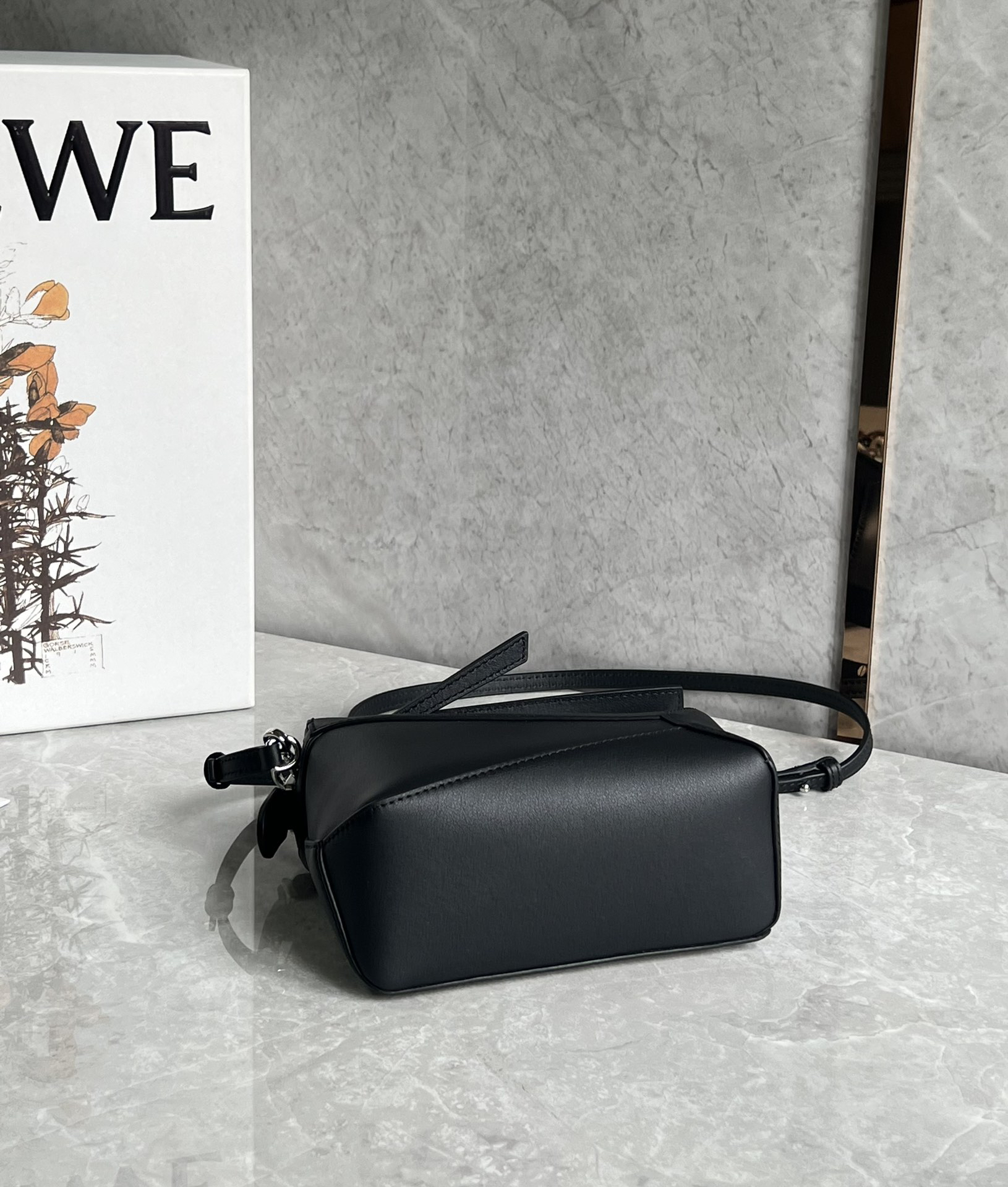 Loewe zzle mini handbag 0680
