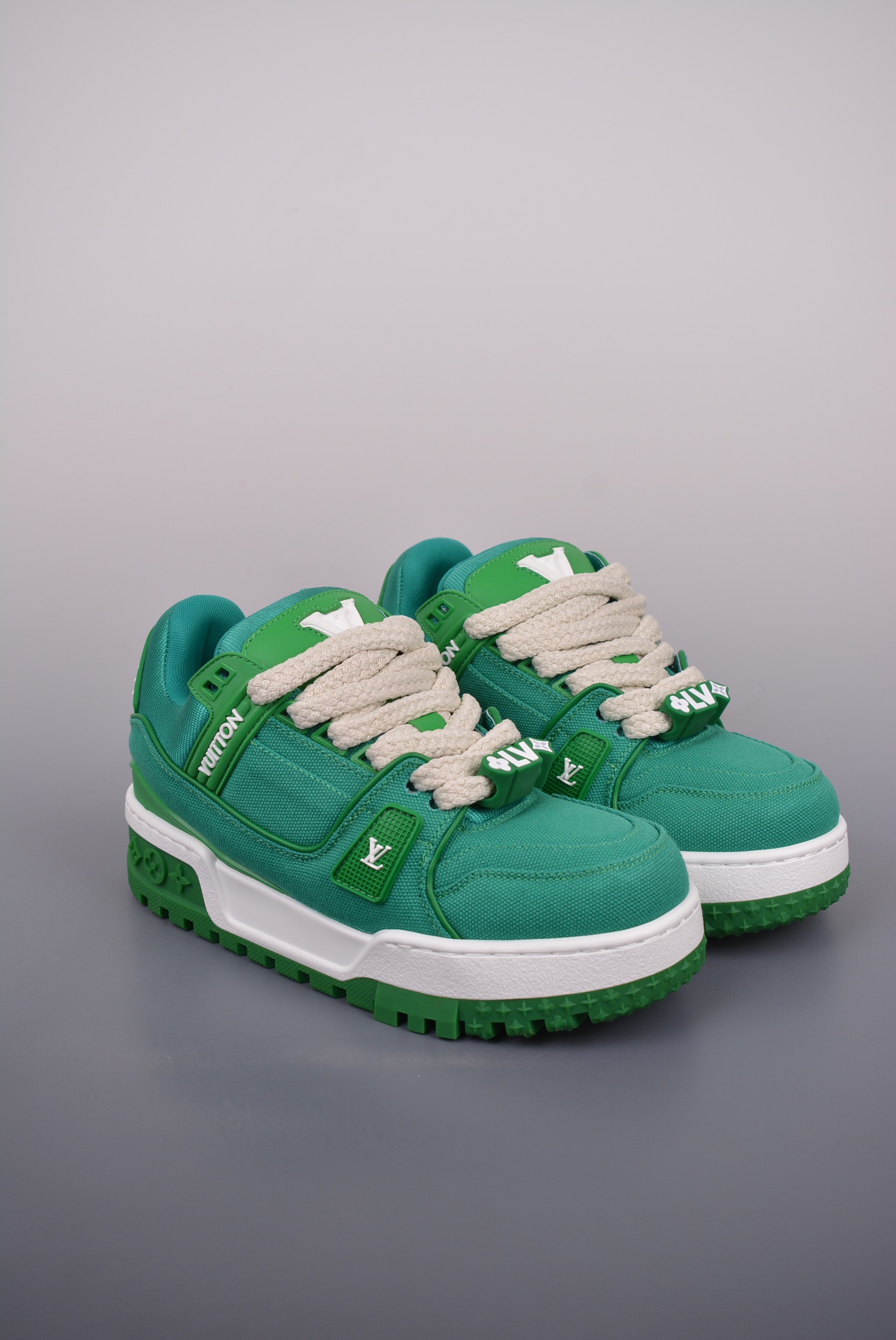 Louis Vuitton Trainer Maxi Low Sneaker green and white