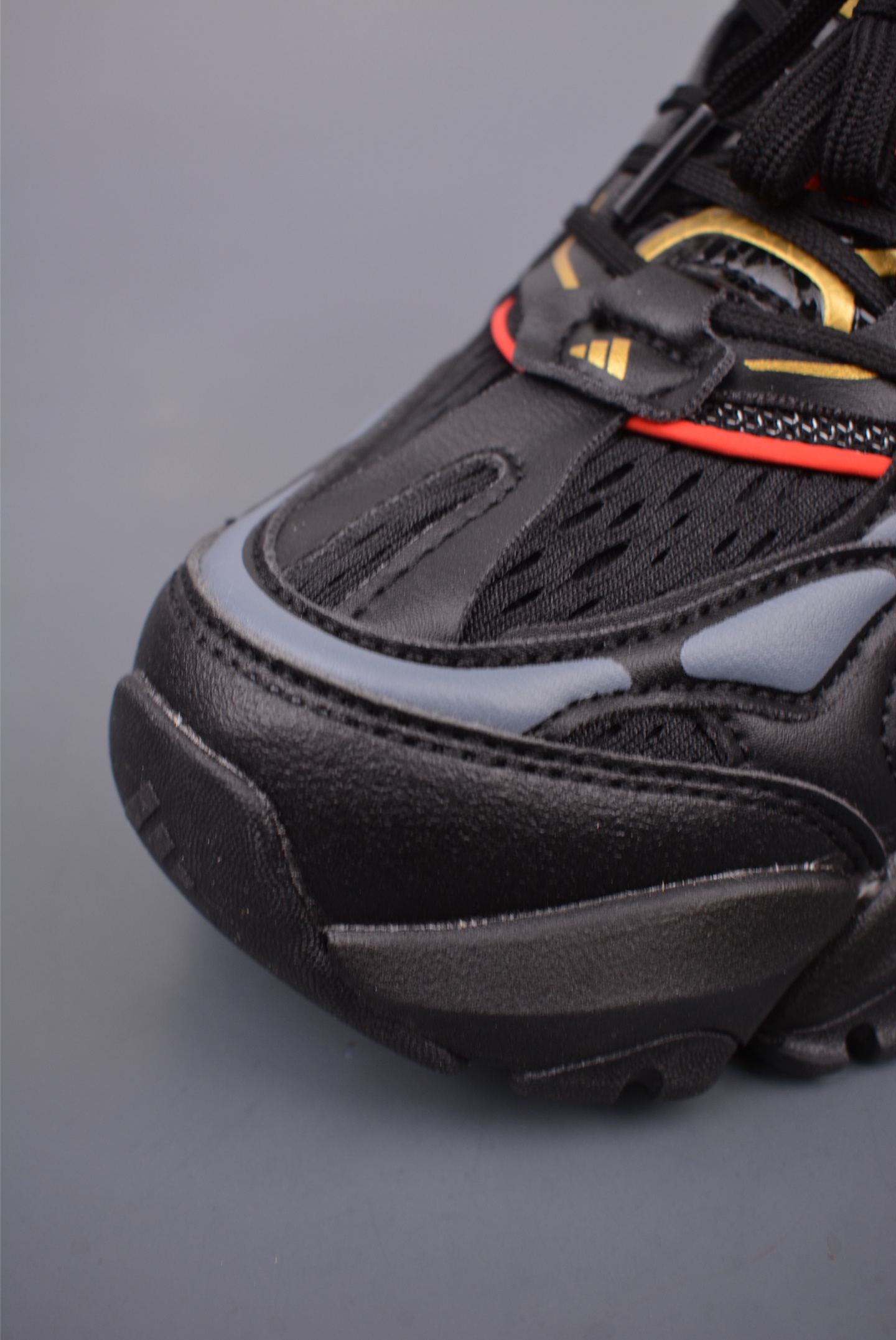 Adidas XLG Runner Deluxe Year of the Snake black JQ2974