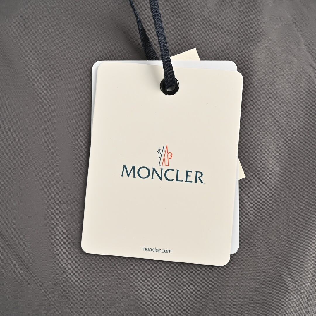 Moncler 24Fw arm logo windbreaker jacket