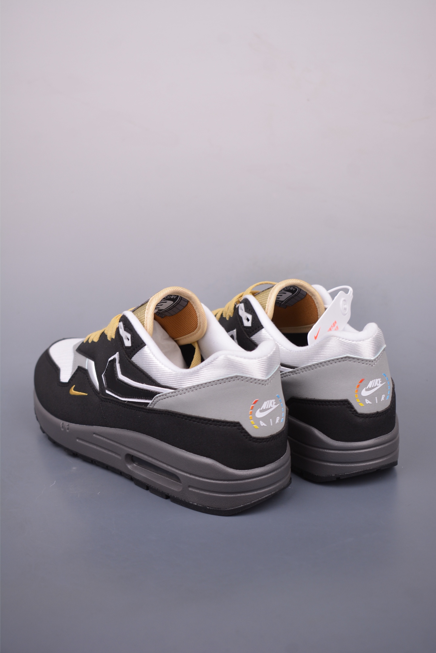 SWOOSH Nike Air Max 1 Big Head Mode Black White Gold 007 IB9898-001