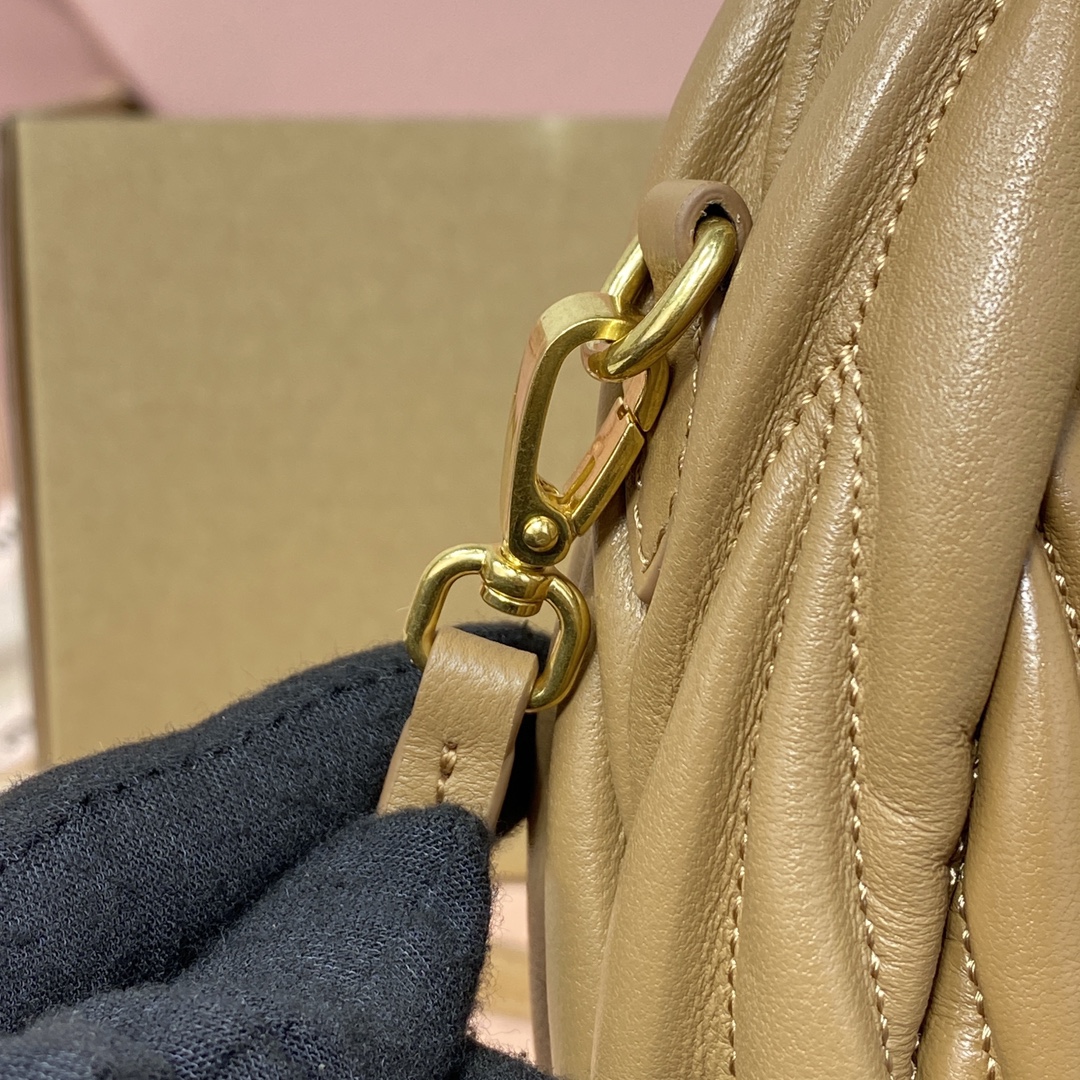 Miu Miu Wander Small Bag 5BC125