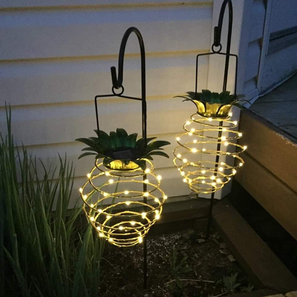 Waterproof Solar Outdoor Pineapple Lamps