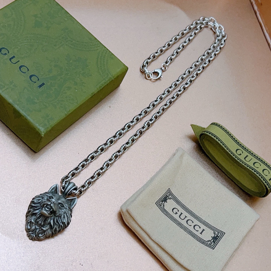 Gucci Anger Forest Series Wolf Head Vintage Chain Necklace