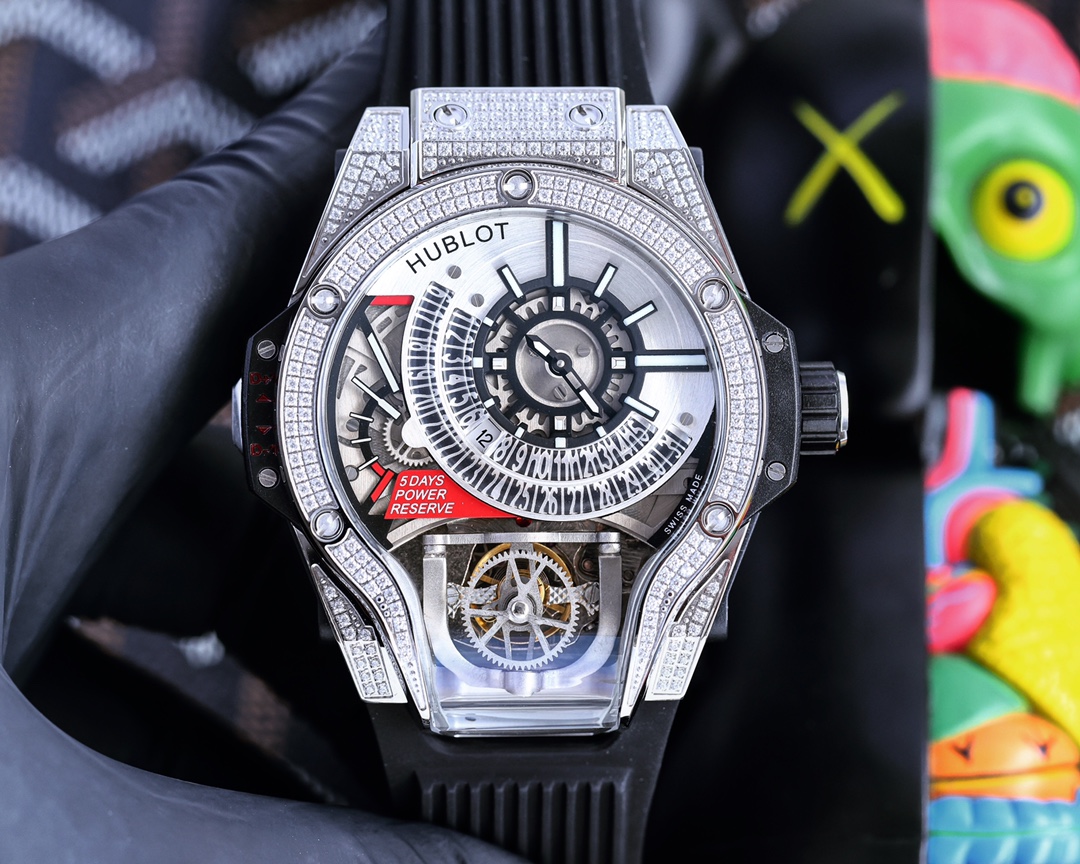 HUBLOT Warcraft MP Series 909.NX.1120.RX.1704