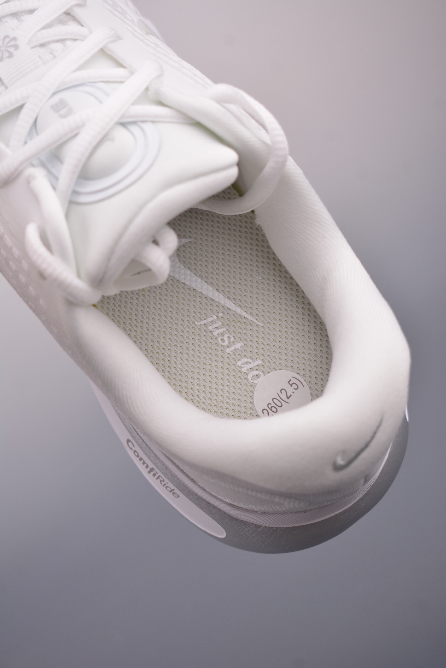 Nike Journey Run 2025 