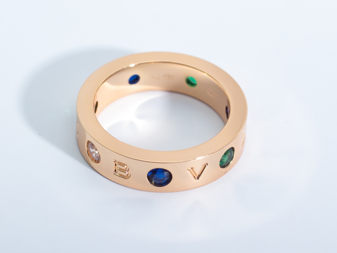 Bulgari logo diamond ring