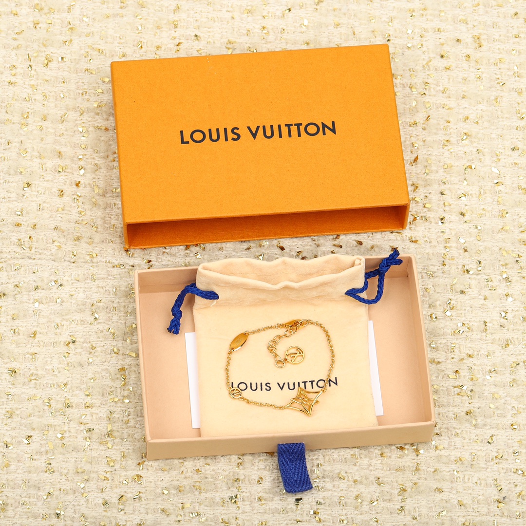 Louis Vuitton Multi-element Items Bracelets