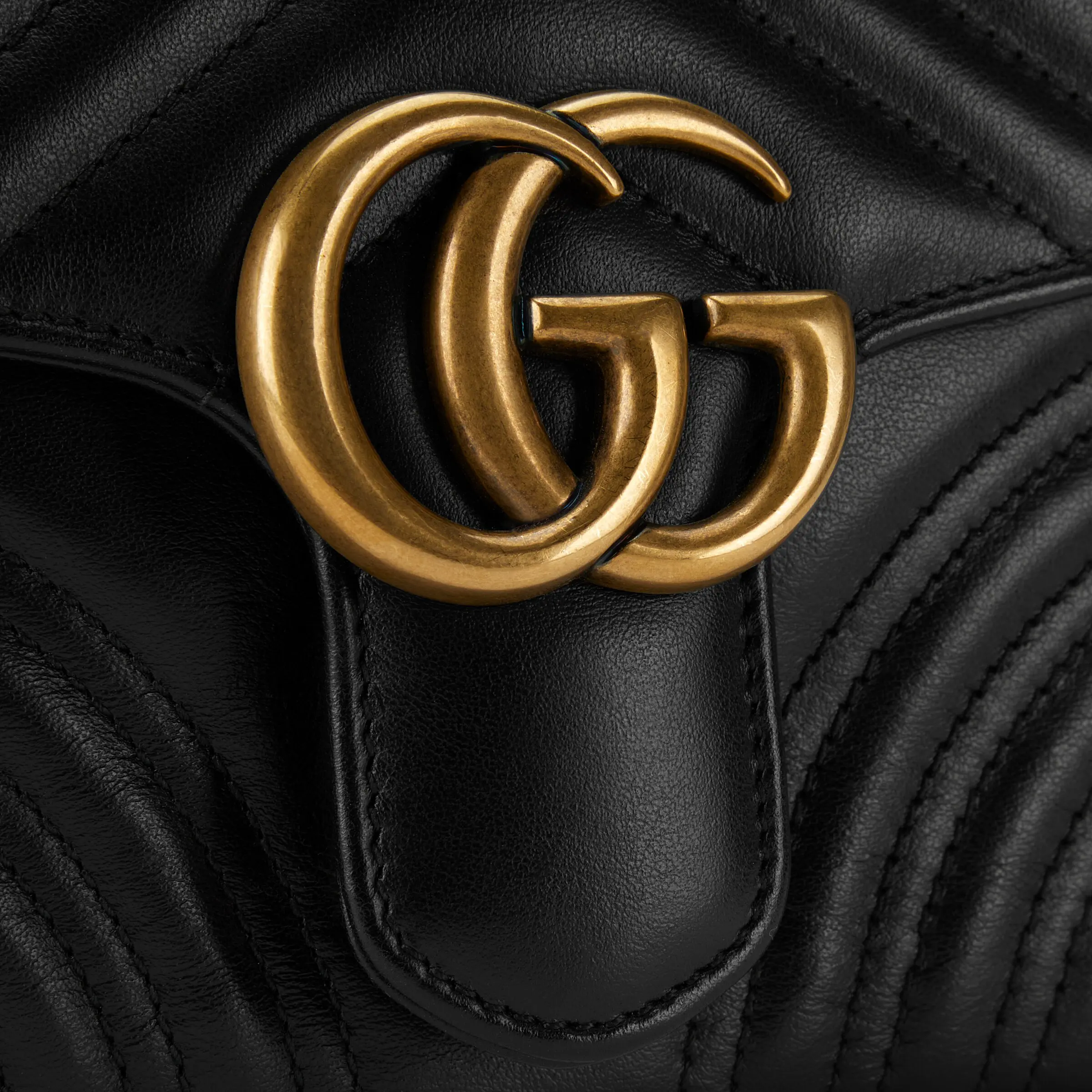 Gucci GG Marmont small tote547260DTDIT1000