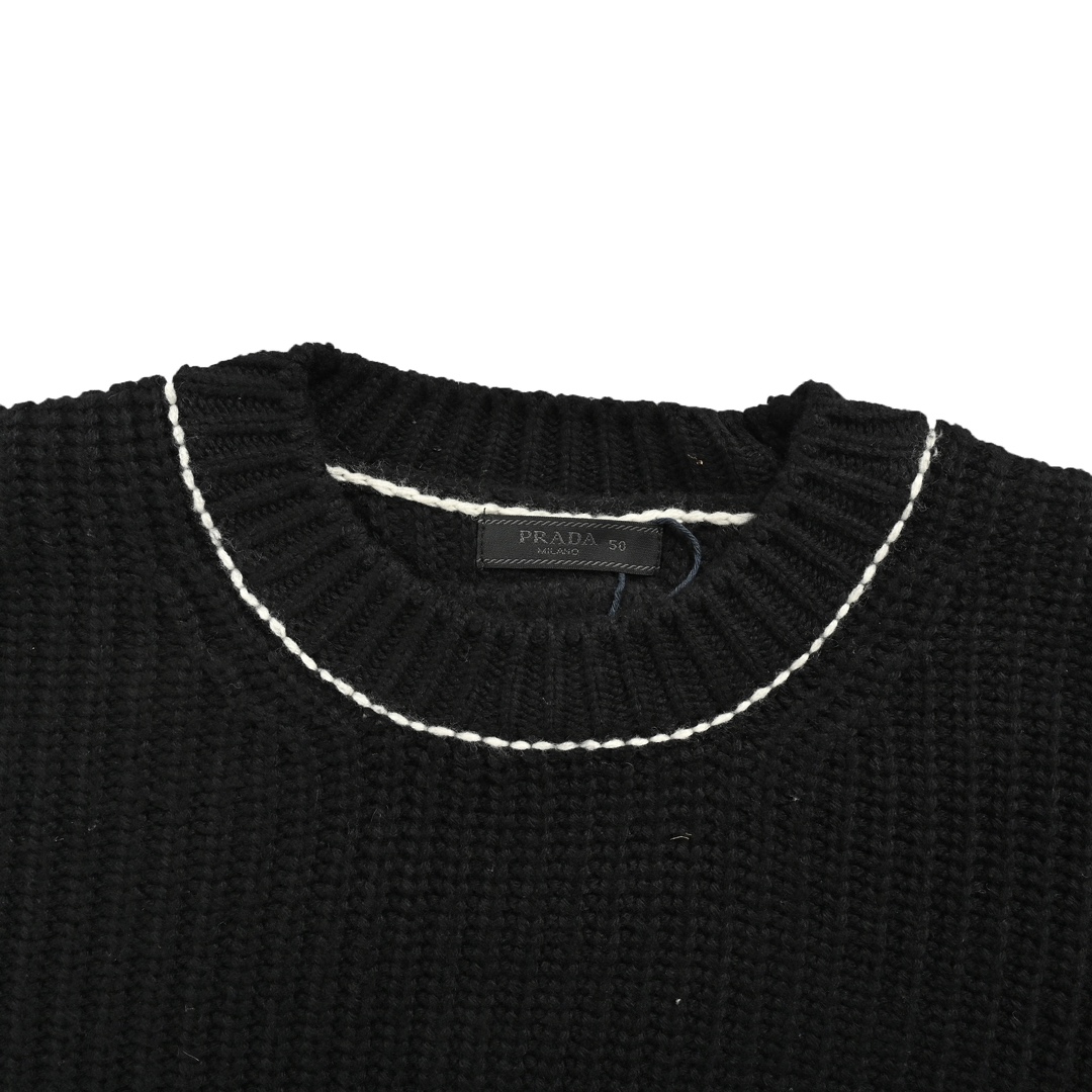 Prada 24Fw chunky white crew neck sweater