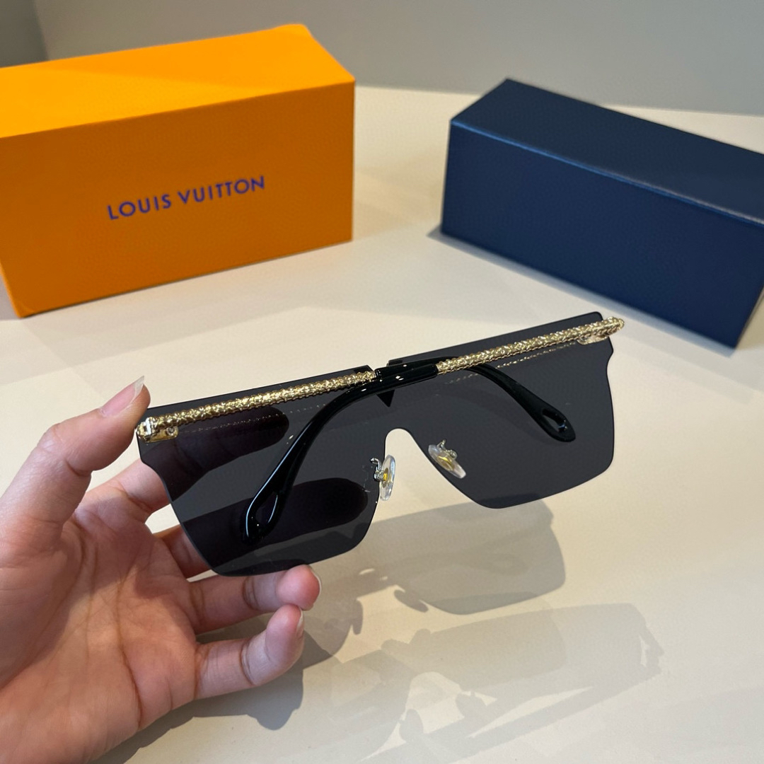 Louis Vuitton Square Frame Sunglasses