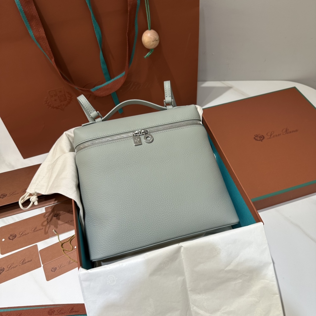 Loro Piana Extra pocket L23.5 backpack