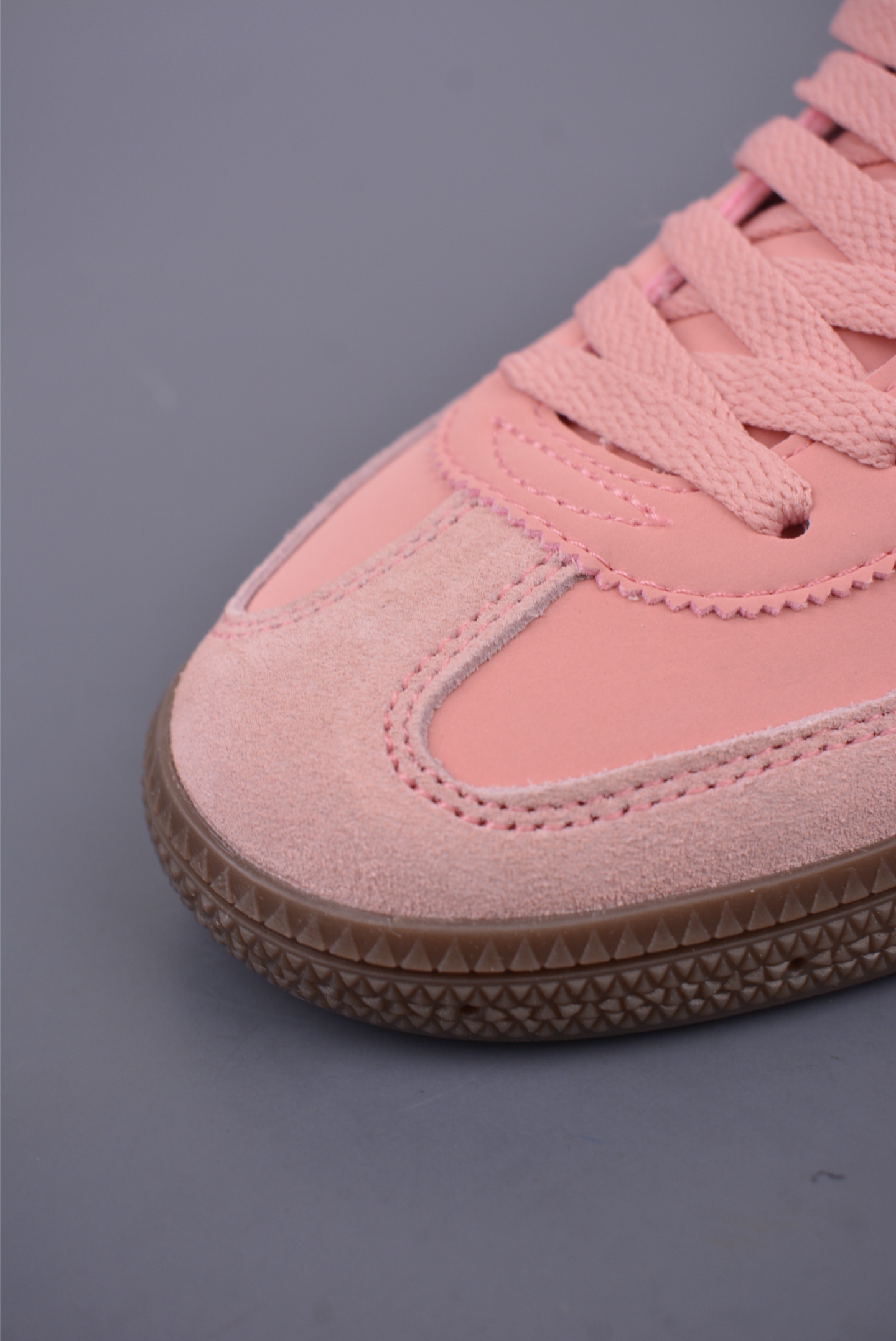 Adidas Originals Handball SPZL sports shoes Pink and white rubber sole IF7086