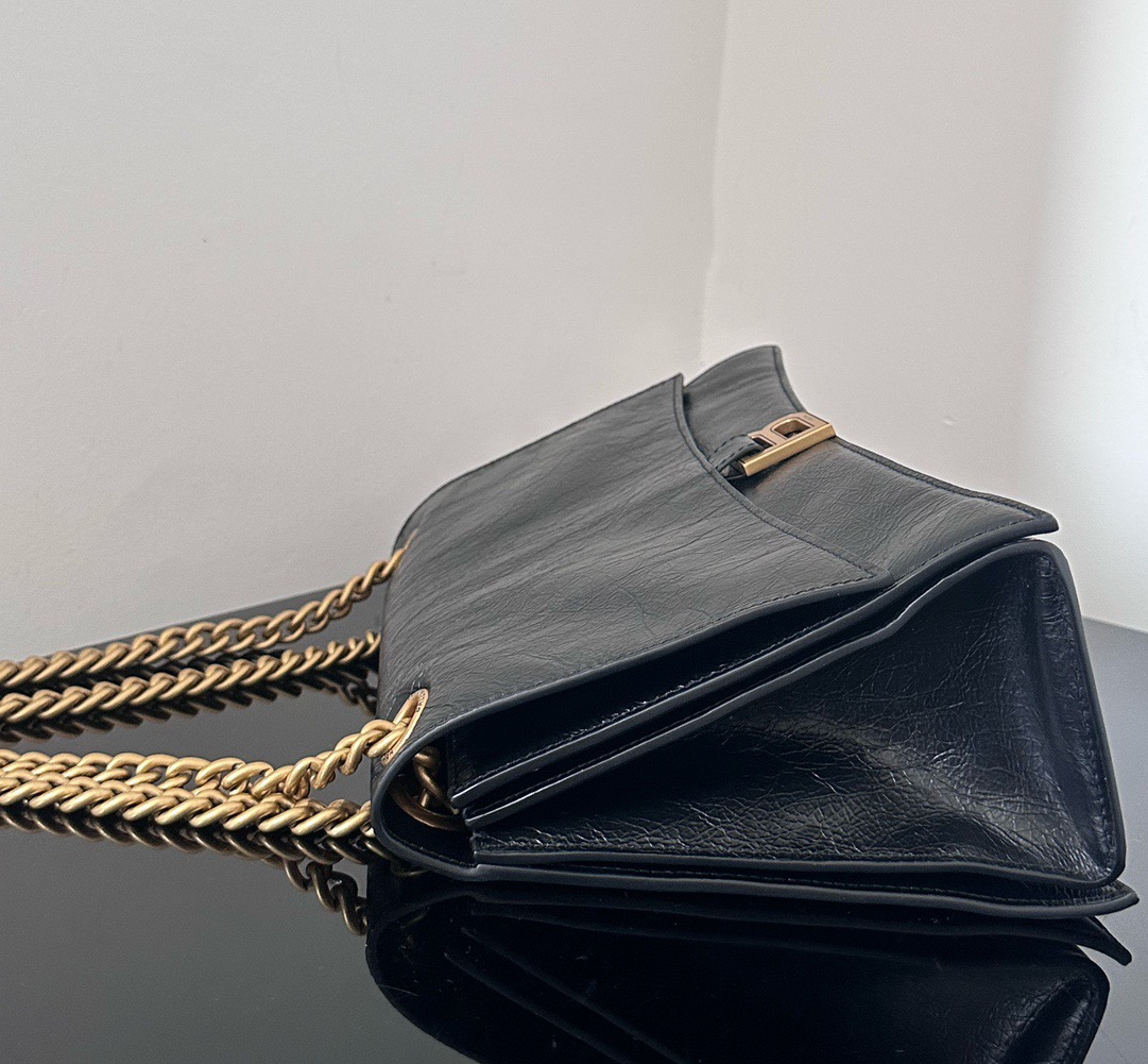Balenciaga Autumn/Winter 22 Crush Medium Handbag