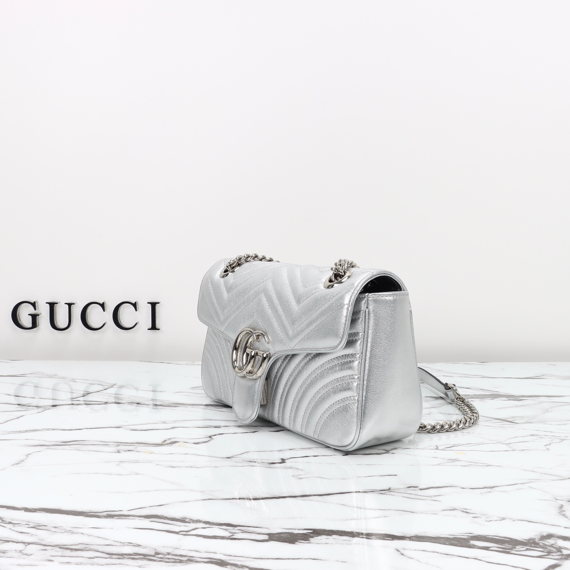 Gucci GG Marmont medium shoulder bag ‎ ‎ ‎443497 AAESP 8106