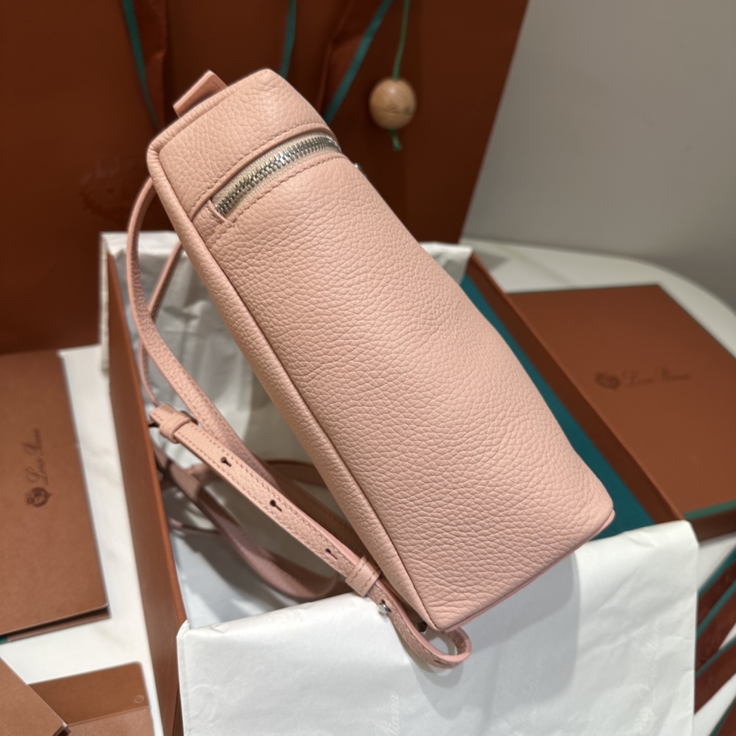 Loro Piana Extra pocket L23.5 backpack