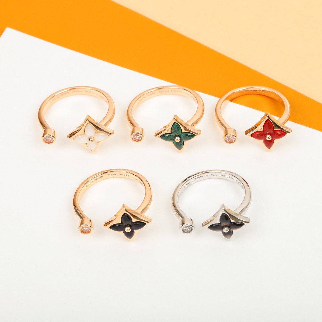Louis Vuitton Mother-of-pearl Four-leaf Clover Ring