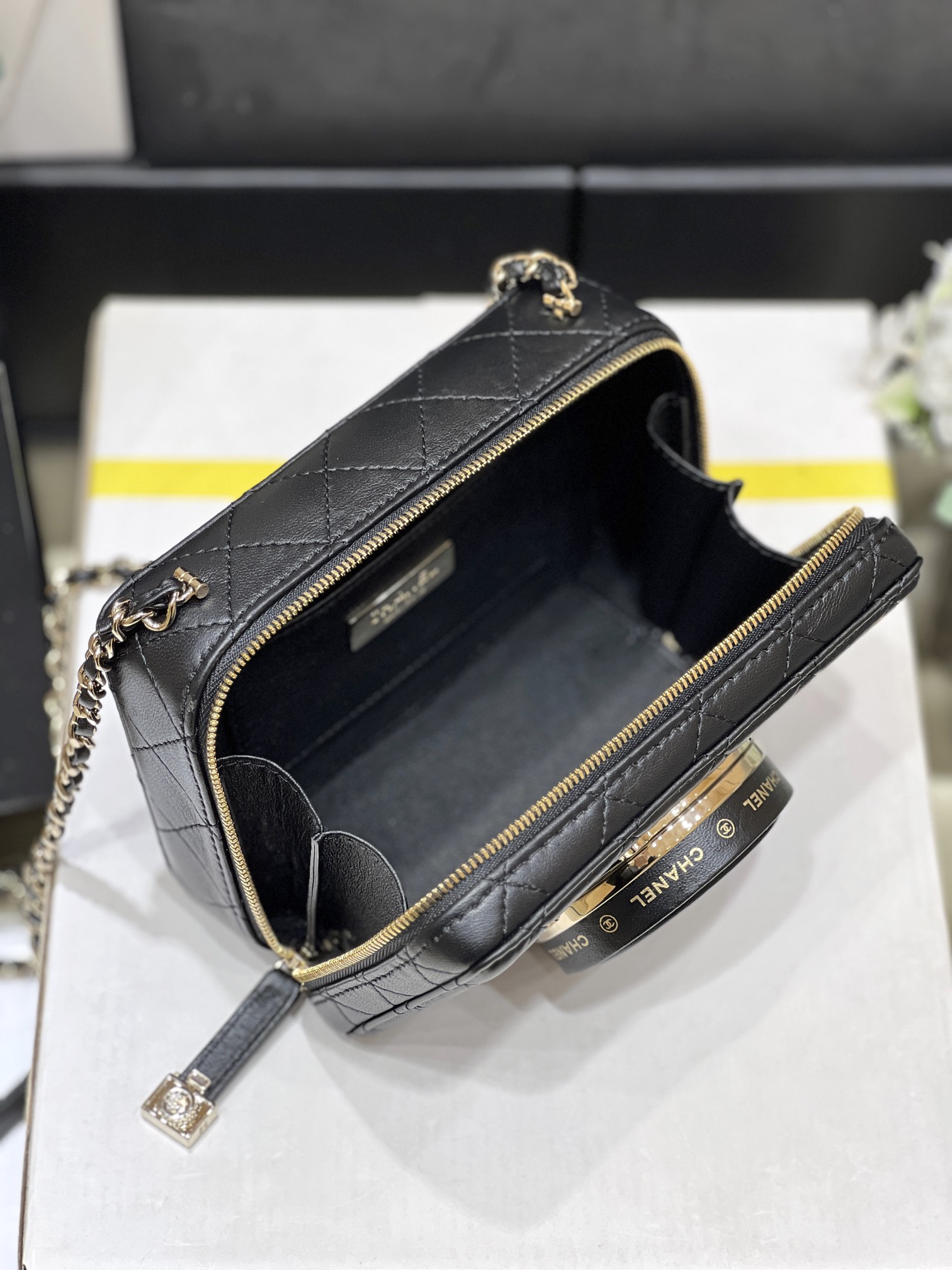 Chanel 24S Spring/Summer Series Camera bag vic limited edition AS4817 00168