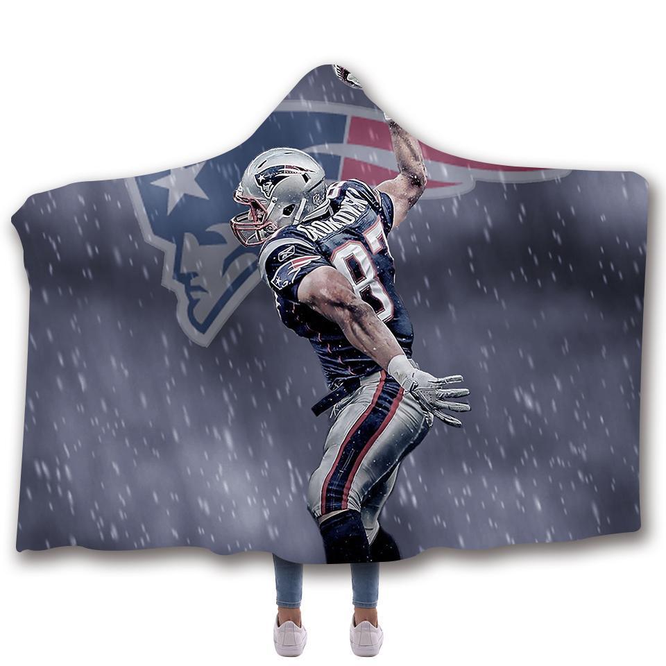 NEW ENGLAND PATRIOTS CLASSIC 3D HOODED BLANKET