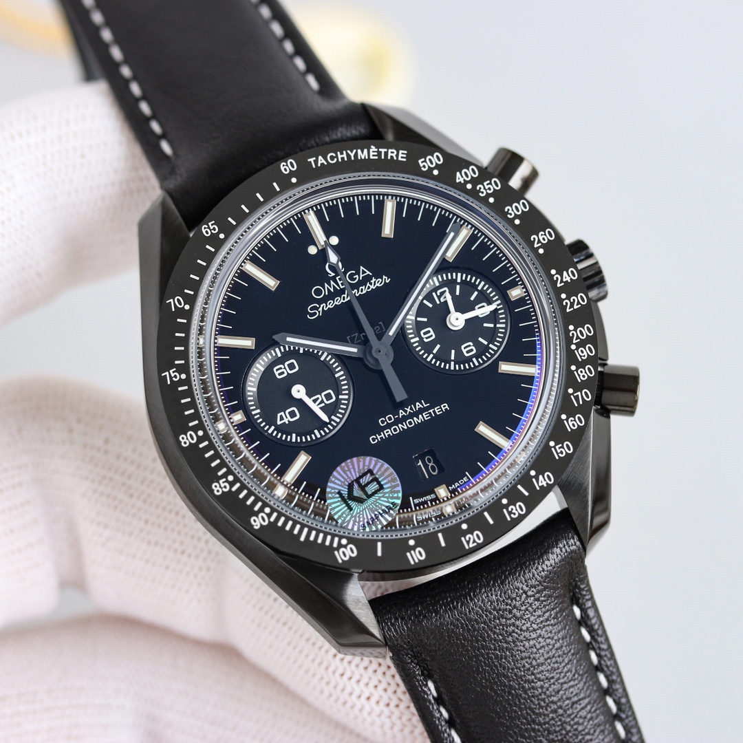 Omega Speedmaster Dark Side of the Moon 311.92.44.51.01.004